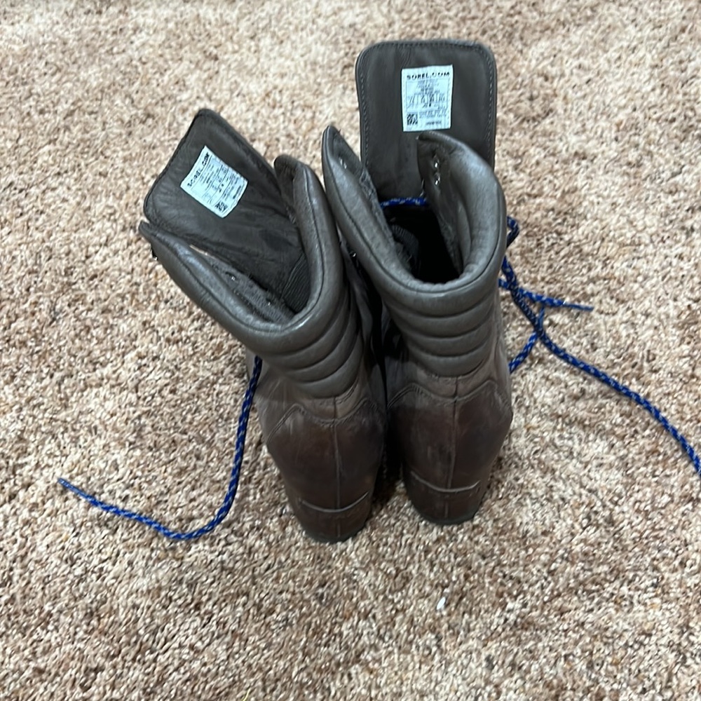 Sorel womens boots size 7.5 - Picture 2 of 8